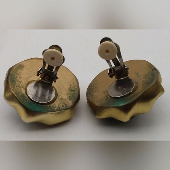 Vintage Gold Jeweled Clip On Earrings - Picture 11 of 14